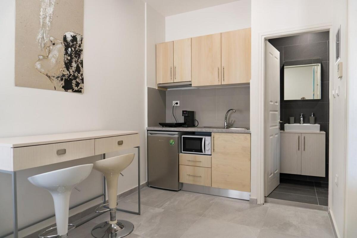 Dion Apartments 拉加纳斯 外观 照片